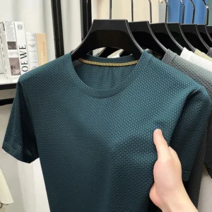 New Men's Casual and Fashionable Bone Flower Short Sleeved Round Neck T-shirt